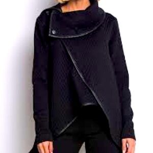 UNIQUE Natalia Romano wool jacket; excellent pre-loved condition